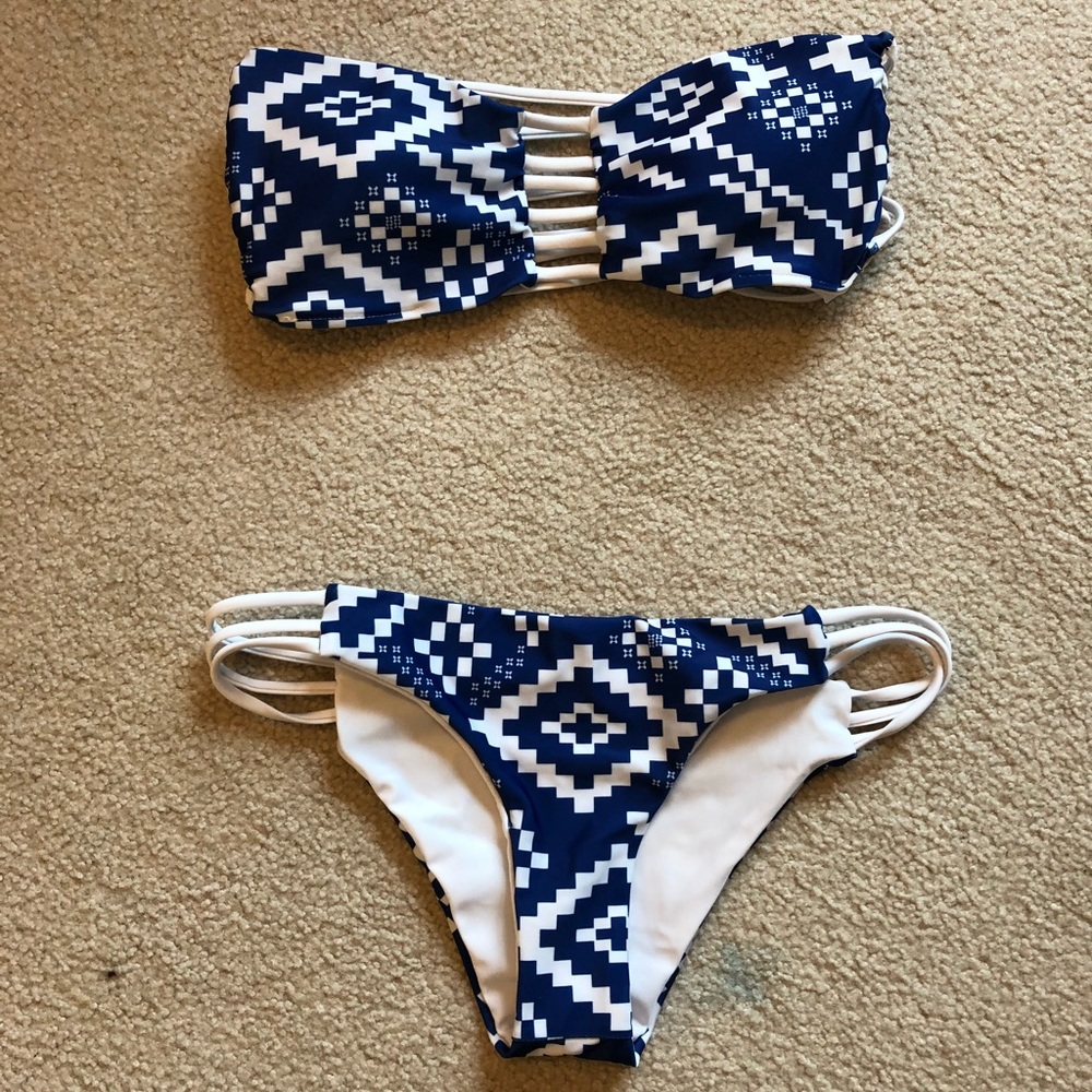 Cupshe Navy Blue Diamond Print Bikini Set M